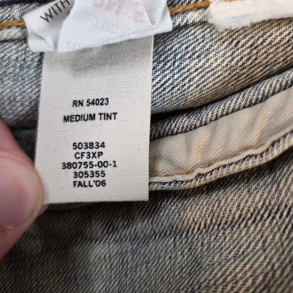 Gap 1969 Men’s Trucker Denim Jacket Medium Tint Wash Fall 2006 Size M/L Fit - Picture 13 of 13